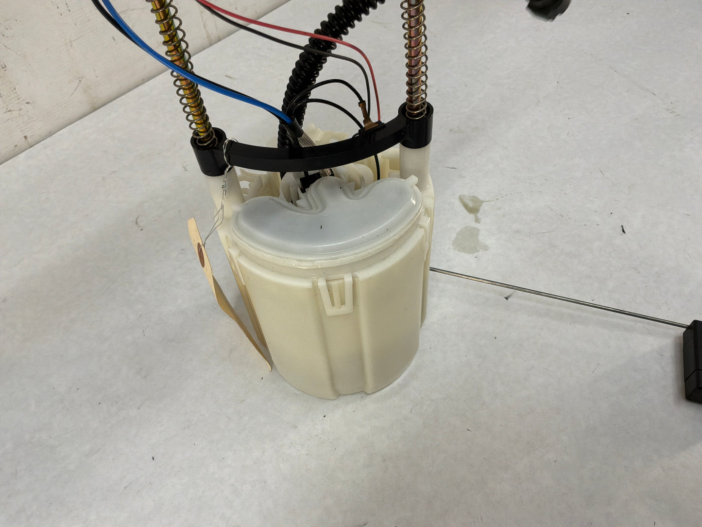 2006 Pontiac GTO Fuel Pump Level Sending Unit OEM