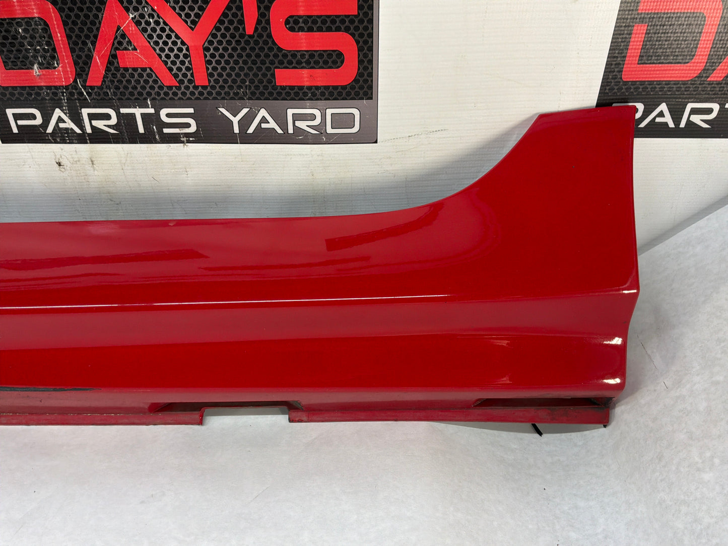 2015 Chevy SS Sedan LH Rocker Molding Side Skirt Trim Panel OEM