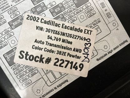 2002 Cadillac Escalade EXT Fuse Box Cover Lid OEM