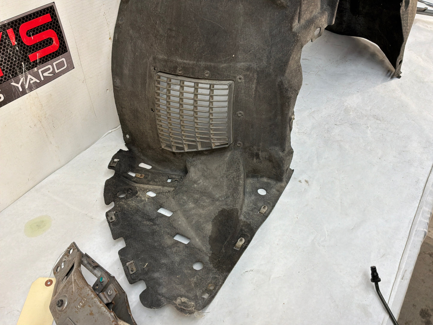 2016 Cadillac ATS-V Front RH Passenger Fender Wheel Liner OEM