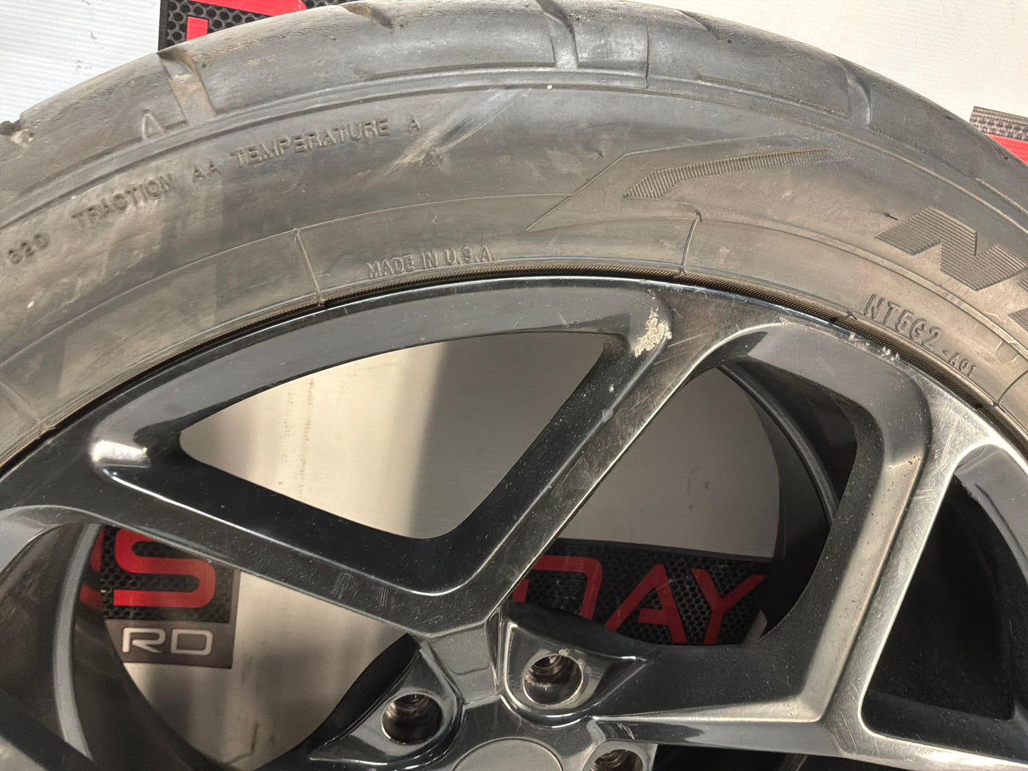 2015 Chevy Camaro SS 1LE Reproduction Z28 Wheels and Tires