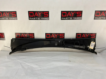 2004 Pontiac GTO Windshield Wiper Cowl Panel Molding 3pc OEM