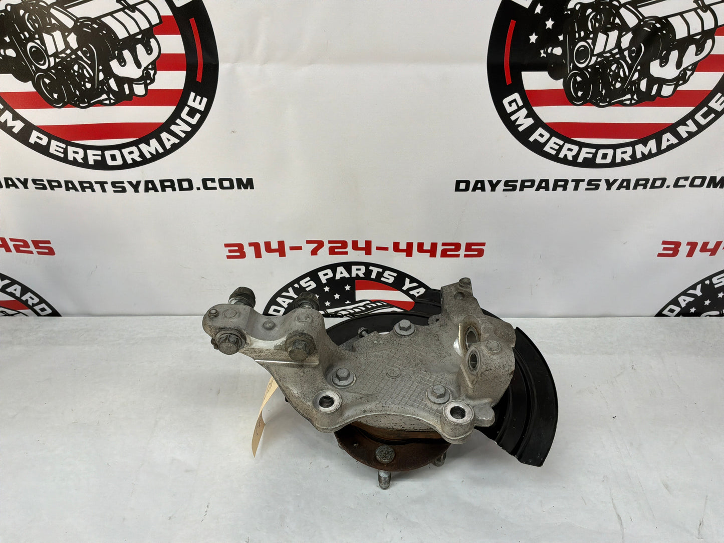 2017 Chevy SS Sedan LH Driver Front Suspension Spindle Hub Knuckle Wheel Bearing OEM