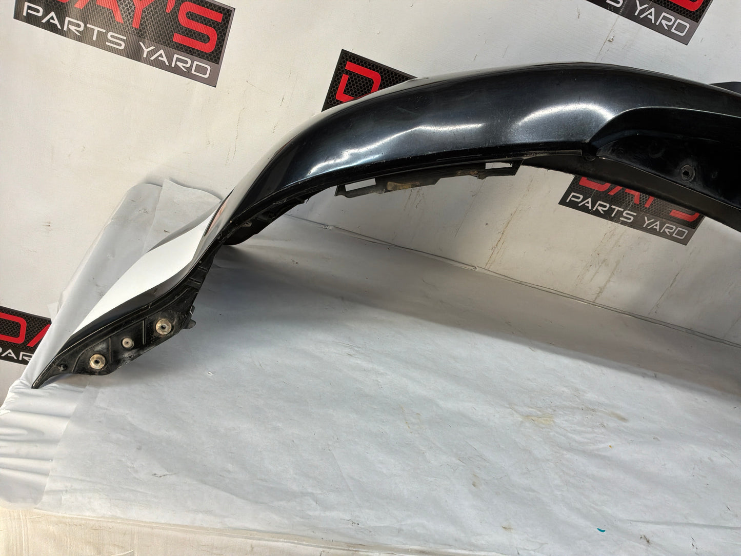 Rear bumper - Day's Parts Yard