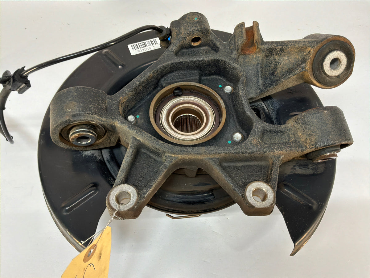 2014 Chevy SS Sedan LH Driver Rear Suspension Spindle Knuckle Hub Assembly OEM