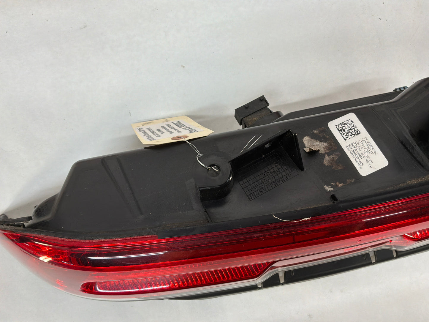 2015 Chevy Camaro SS 1LE RH & LH LED Tail Light Lamp Taillights OEM