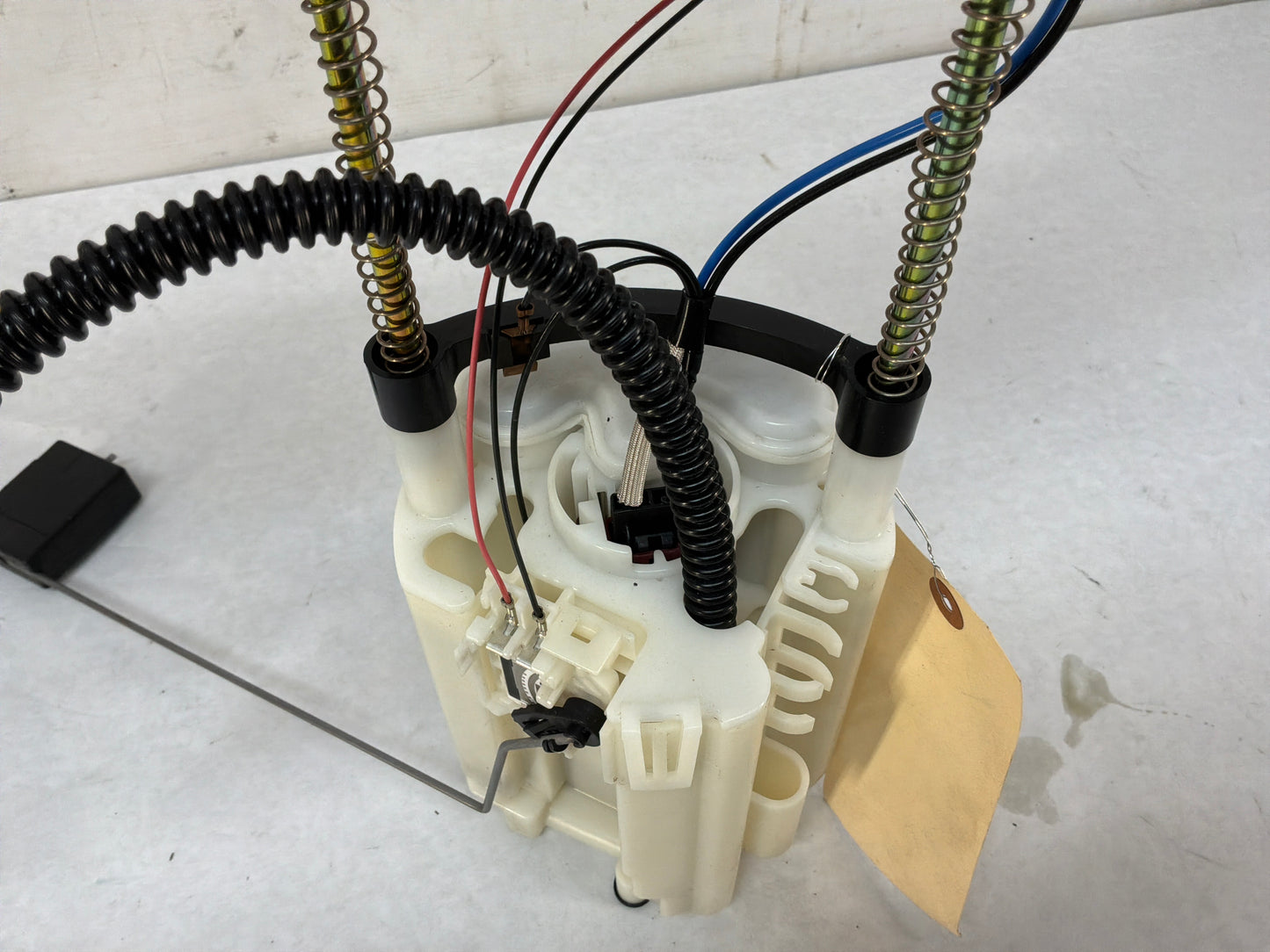 2006 Pontiac GTO Fuel Pump Level Sending Unit OEM