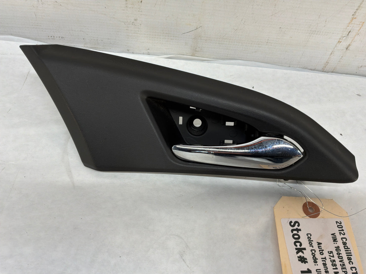 Door handle - Day's Parts Yard