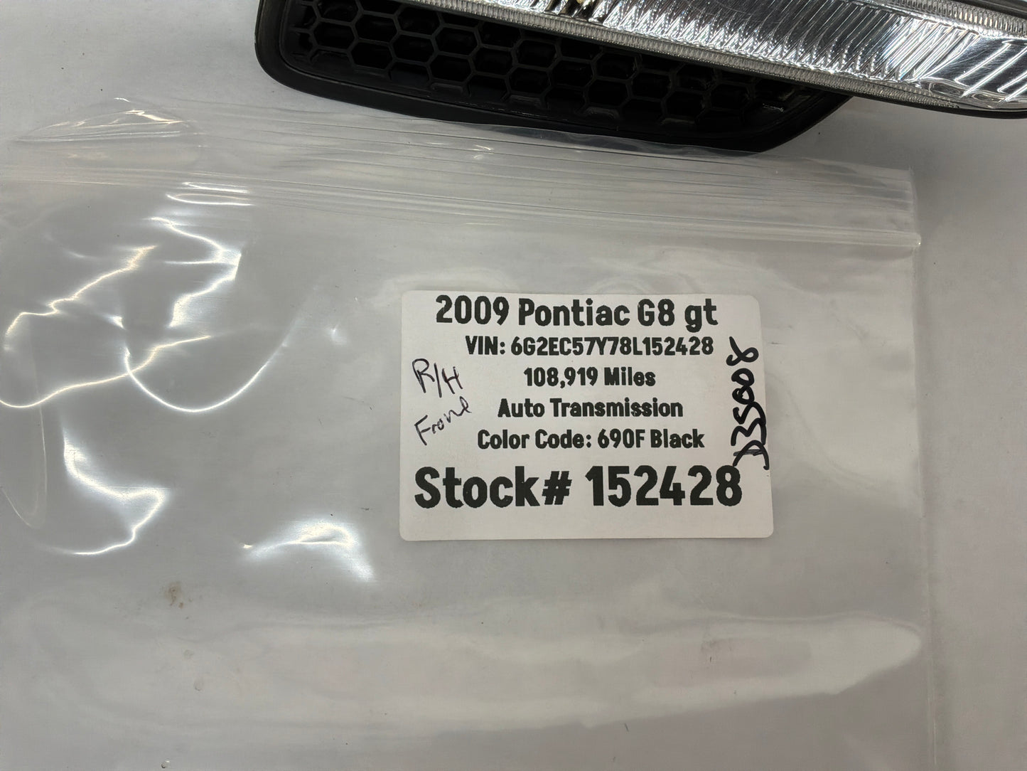 Rh front marker light - Day's Parts Yard