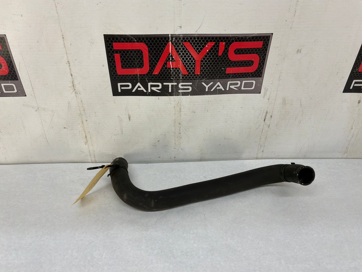 2008 Pontiac G8 GT Upper Radiator Coolant Hose OEM