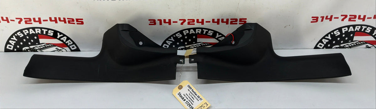 2008 Pontiac G8 GT RH & LH Carpet Retainer Sill Plate Trim Panel OEM - Day's Parts Yard
