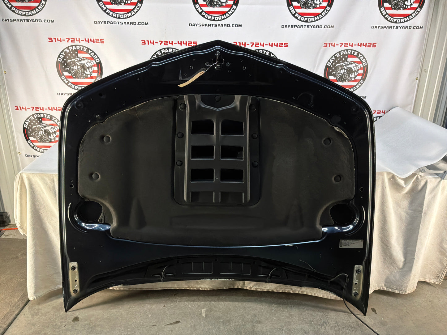 2014 Chevy Camaro SS Hood w/ Scoop Vent Grille Insert OEM