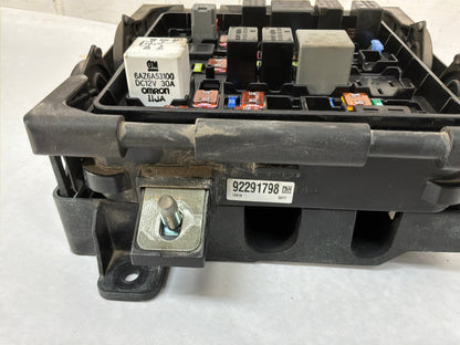 Fuse box - Day's Parts Yard