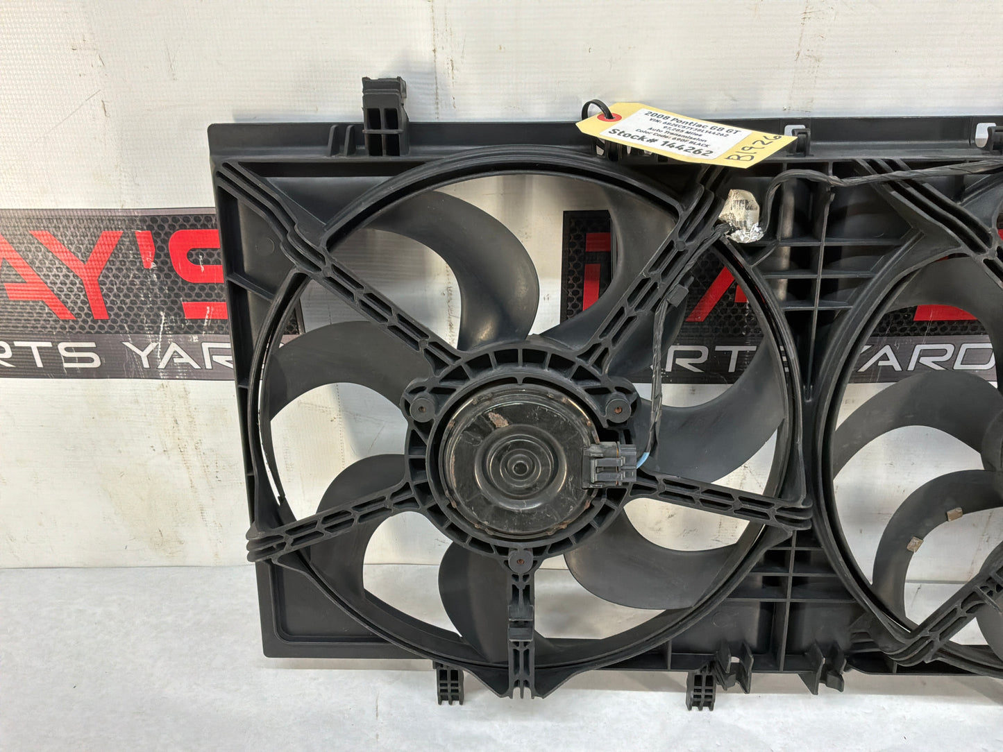 2008 Pontiac G8 GT Dual Radiator Electric Coolant Cooling Fans Assembly OEM