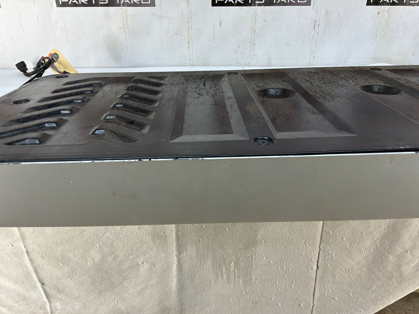 2012 Chevy Avalanche  Tailgate Tail Gate OEM
