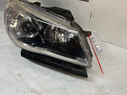 Rh headlight - Day's Parts Yard