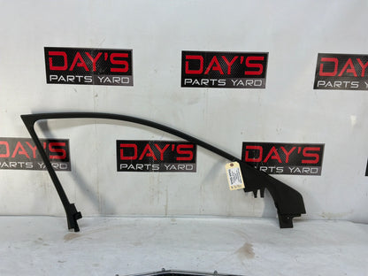 Door trim - Day's Parts Yard