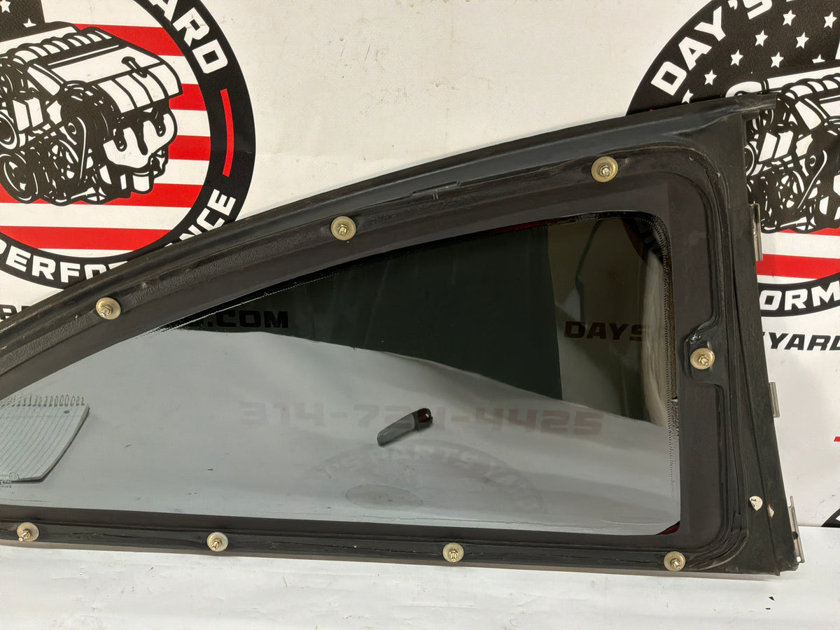 2006 Pontiac GTO LH Driver Rear Quarter Window Glass OEM