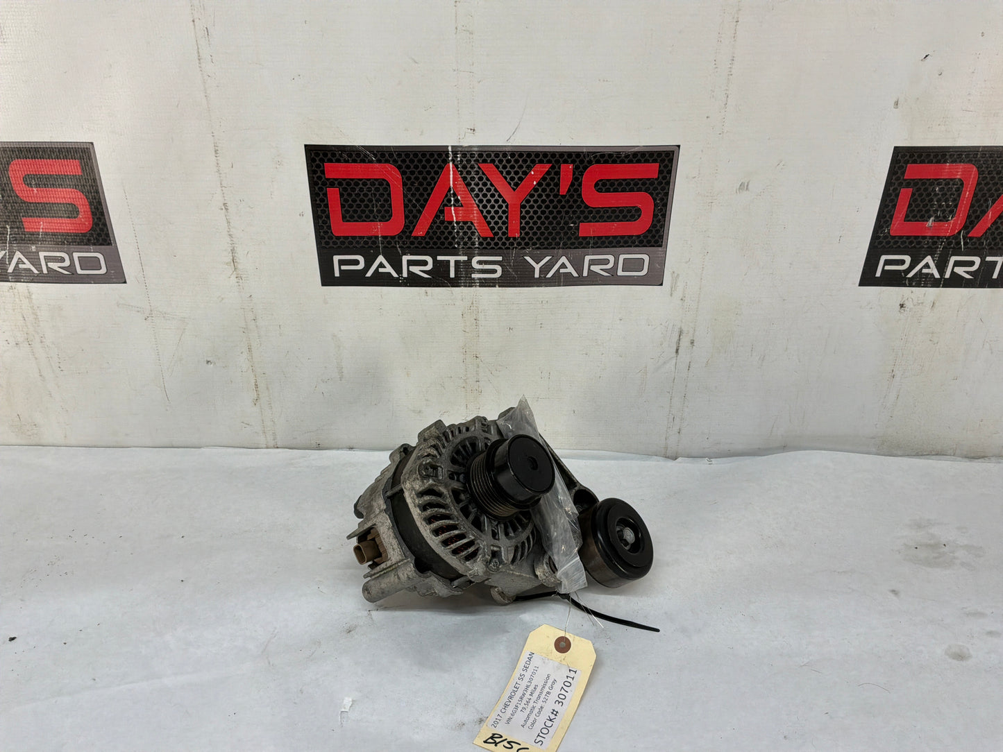 2017 Chevrolet SS Sedan Alternator Generator Assembly w/ Bracket and Hardware OEM