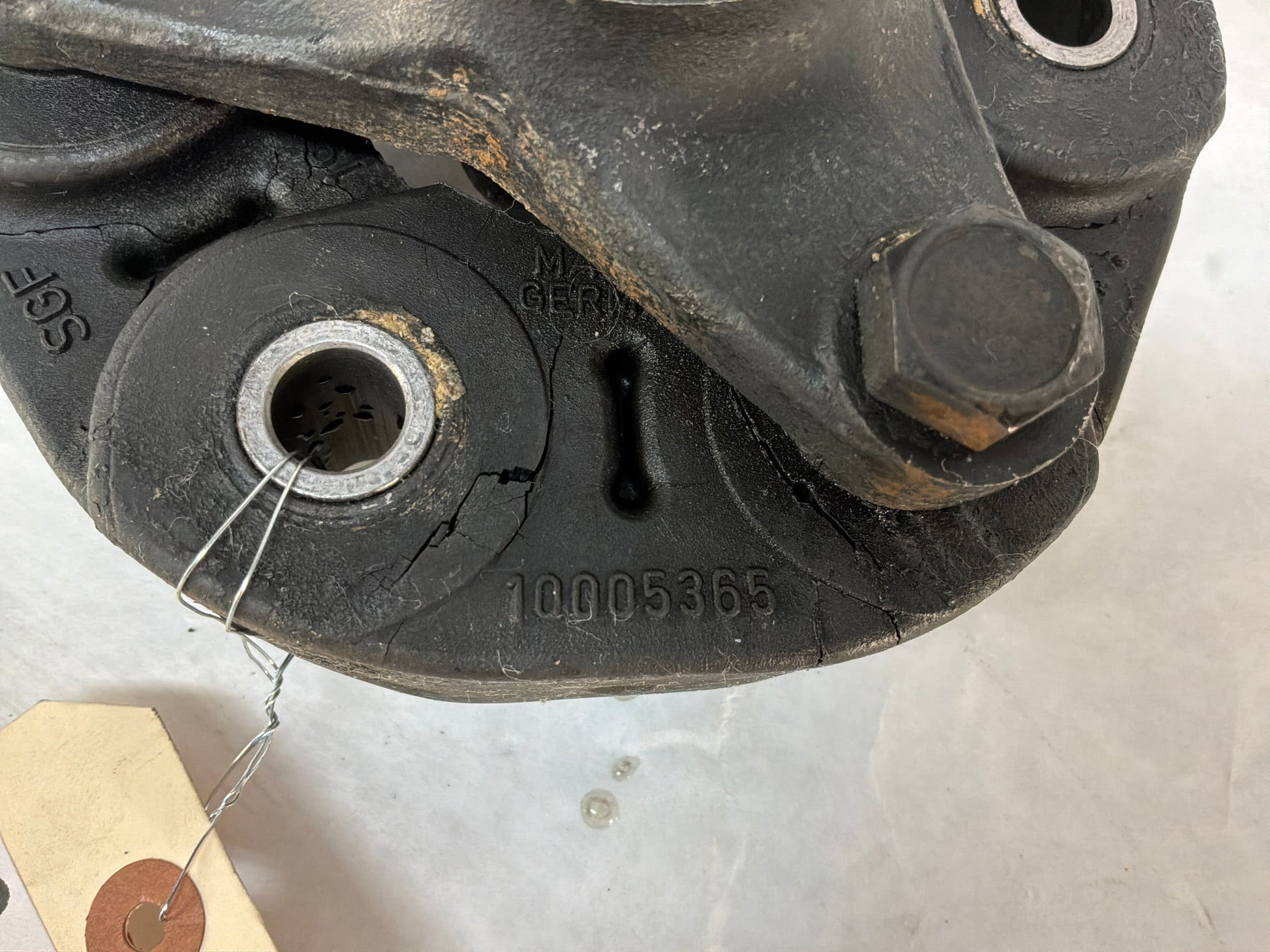 Driveshaft coupler - Day's Parts Yard