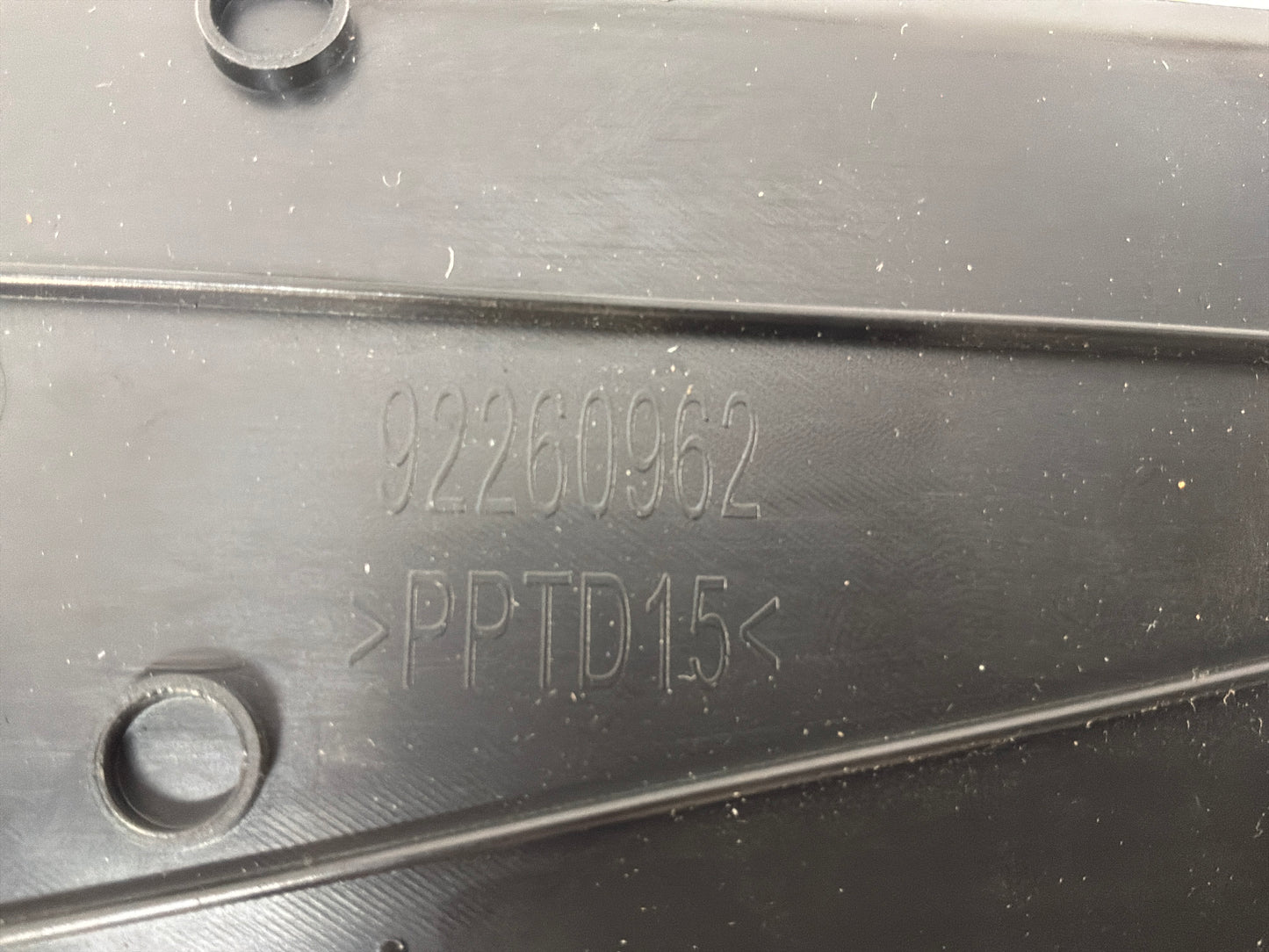 2015 Chevy SS Sedan RH & LH Center Console Side Trim Extension Panel Moldings OEM
