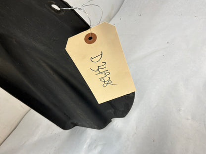 Lh rear wheel liner - Day's Parts Yard