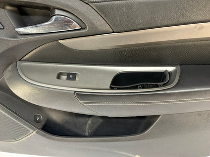 2014 Chevy Caprice PPV RH Passenger Front Door Panel OEM