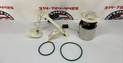 2015 Chevrolet Camaro SS 1LE Fuel Gas Pump Level Transfer Sending Unit Assembly OEM