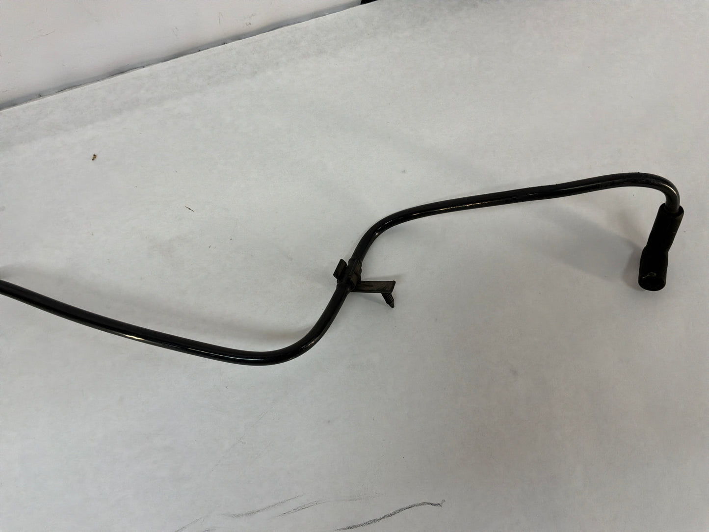 2008 Pontiac G8 Base Intake Manifold EVAP Purge Solenoid Valve Lines Hoses Lines OEM