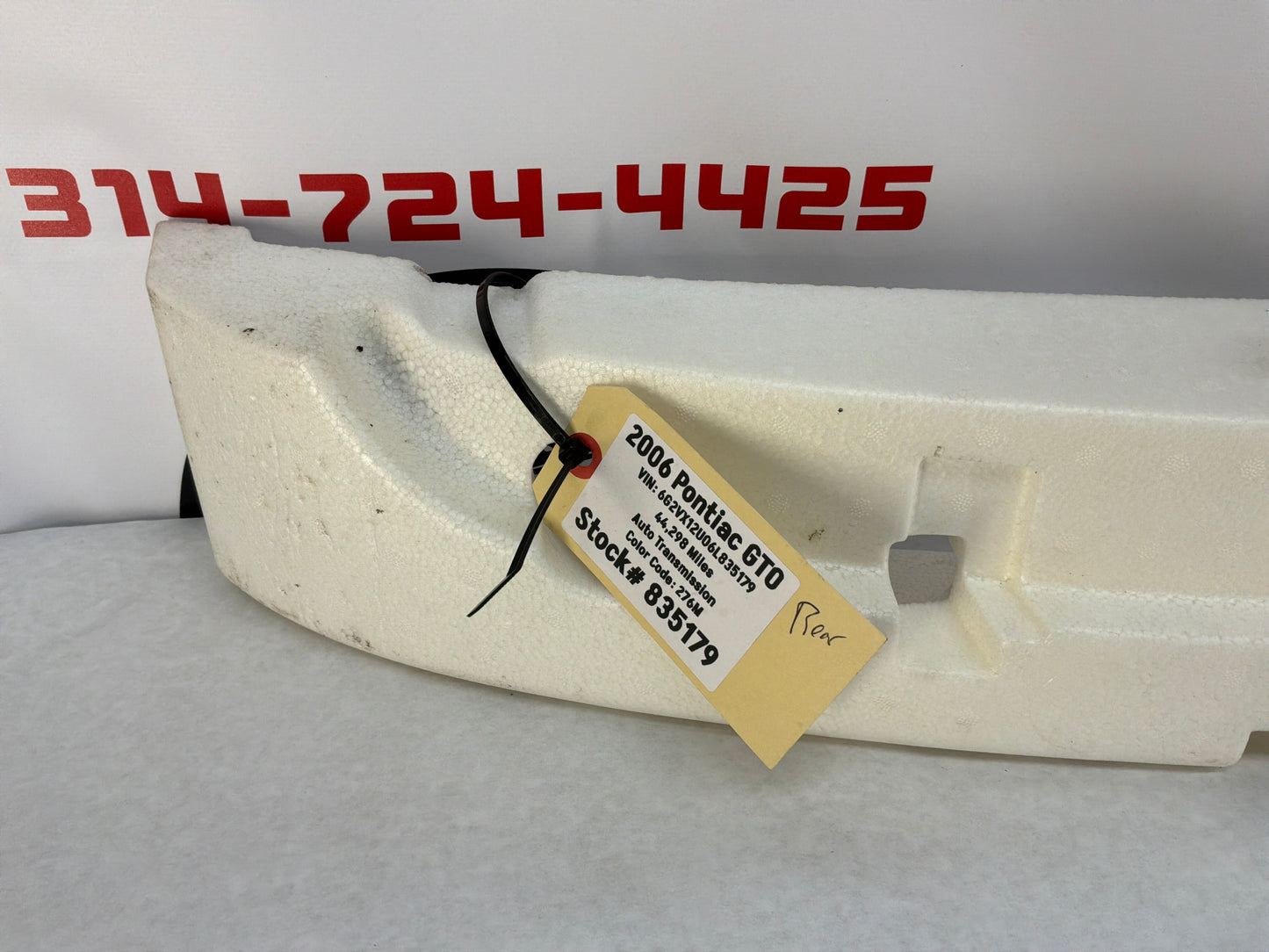 2006 Pontiac GTO Rear Bumper Impact Energy Absorber Foam OEM