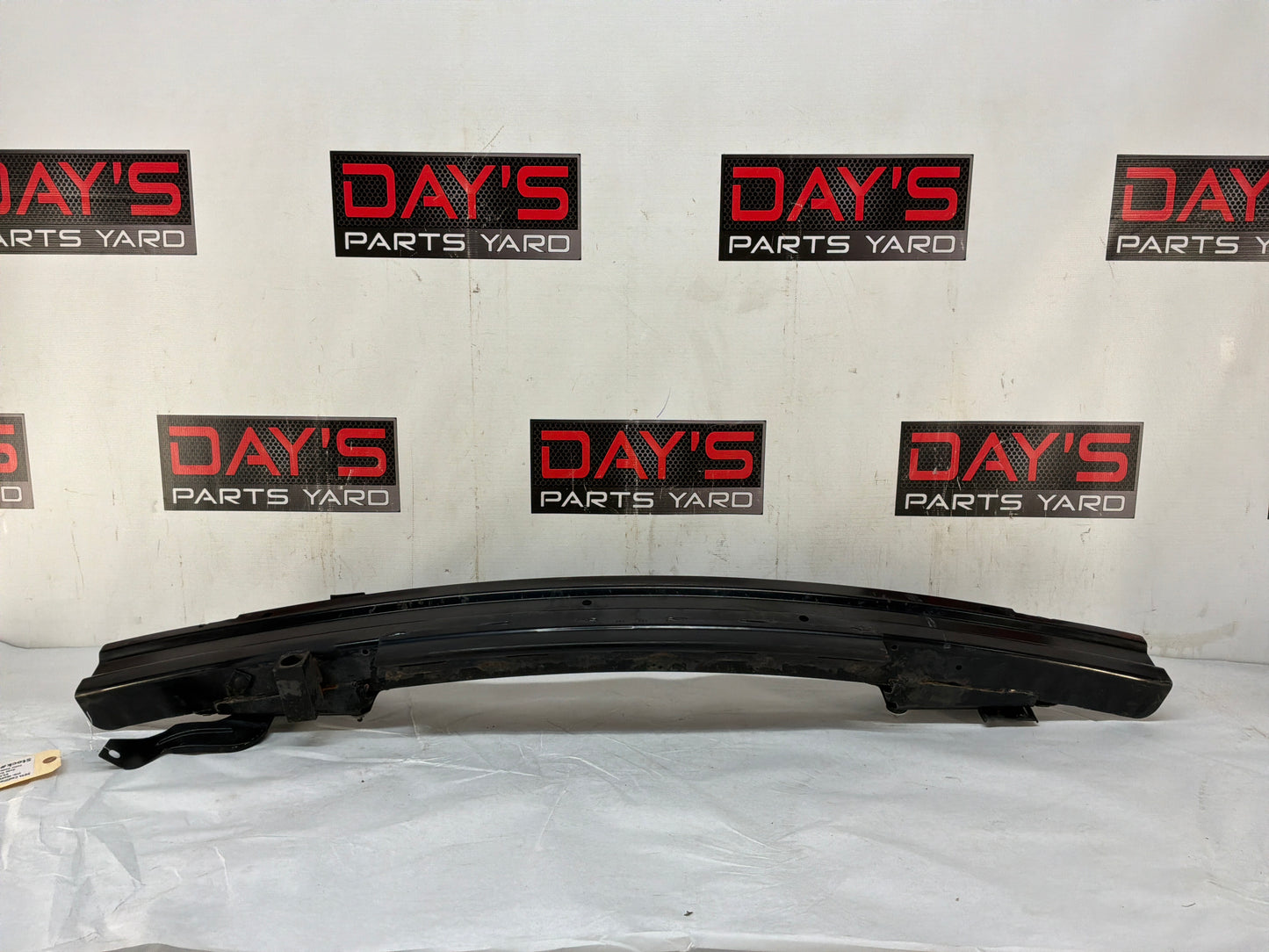Front crash bar - Day's Parts Yard