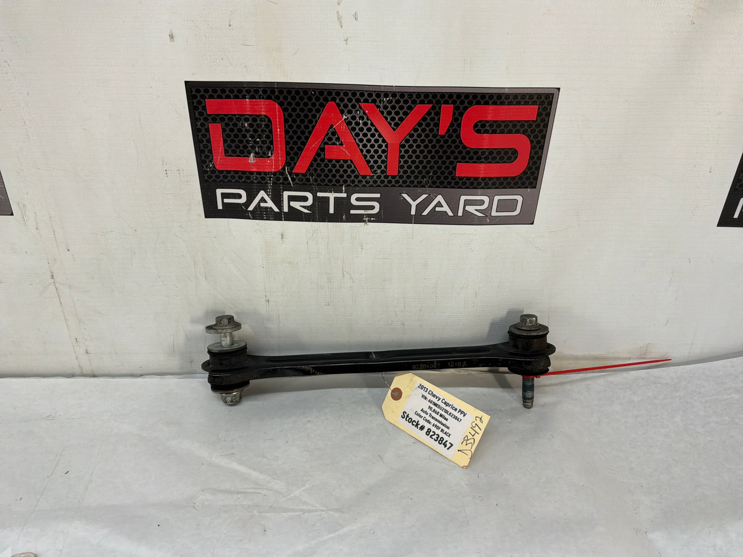 2013 Chevy Caprice PPV RH Passenger  Rear Suspension Trailing Control Arm Drag Link OEM - Day's Parts Yard