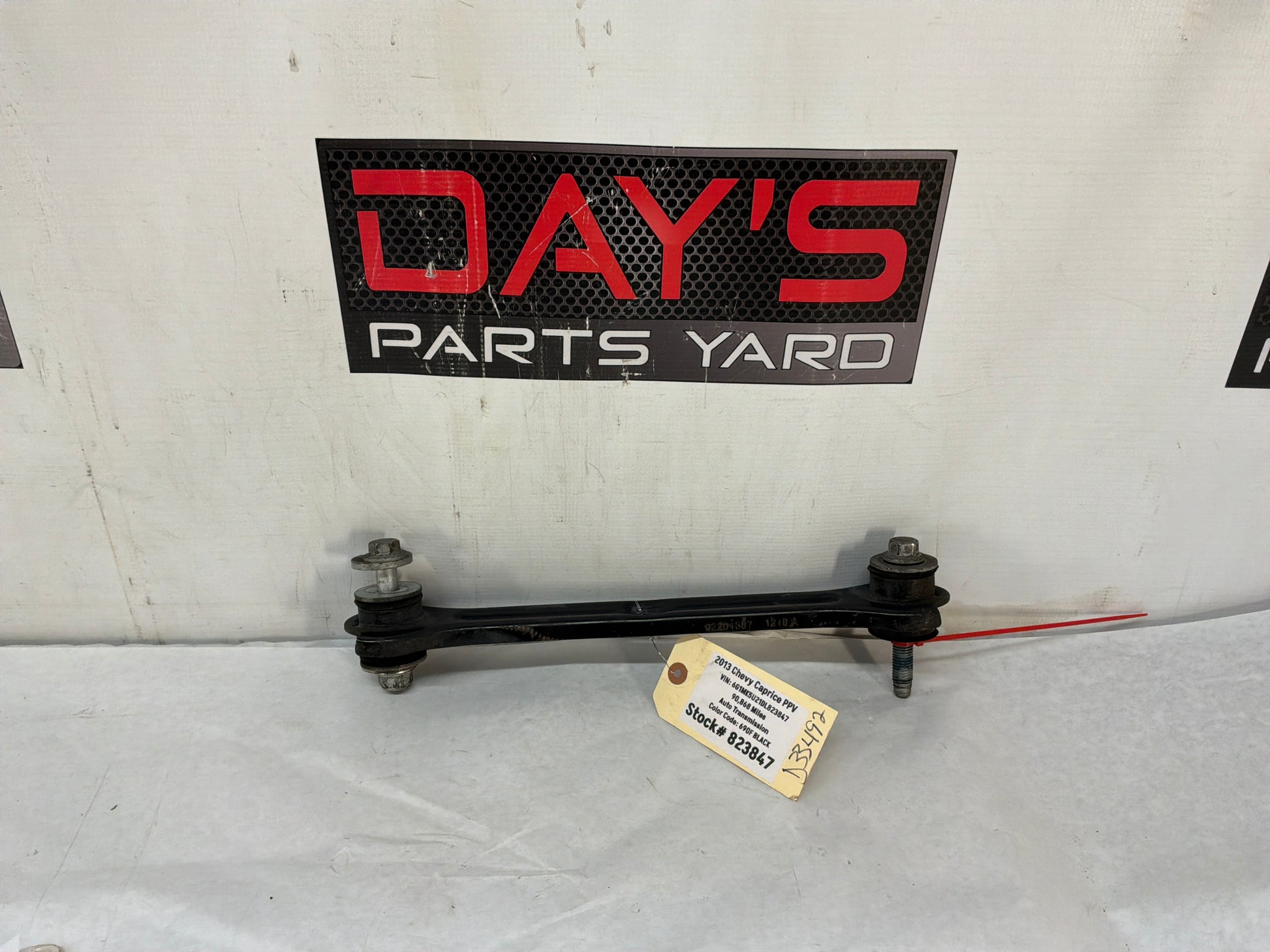 2013 Chevy Caprice PPV RH Passenger  Rear Suspension Trailing Control Arm Drag Link OEM - Day's Parts Yard