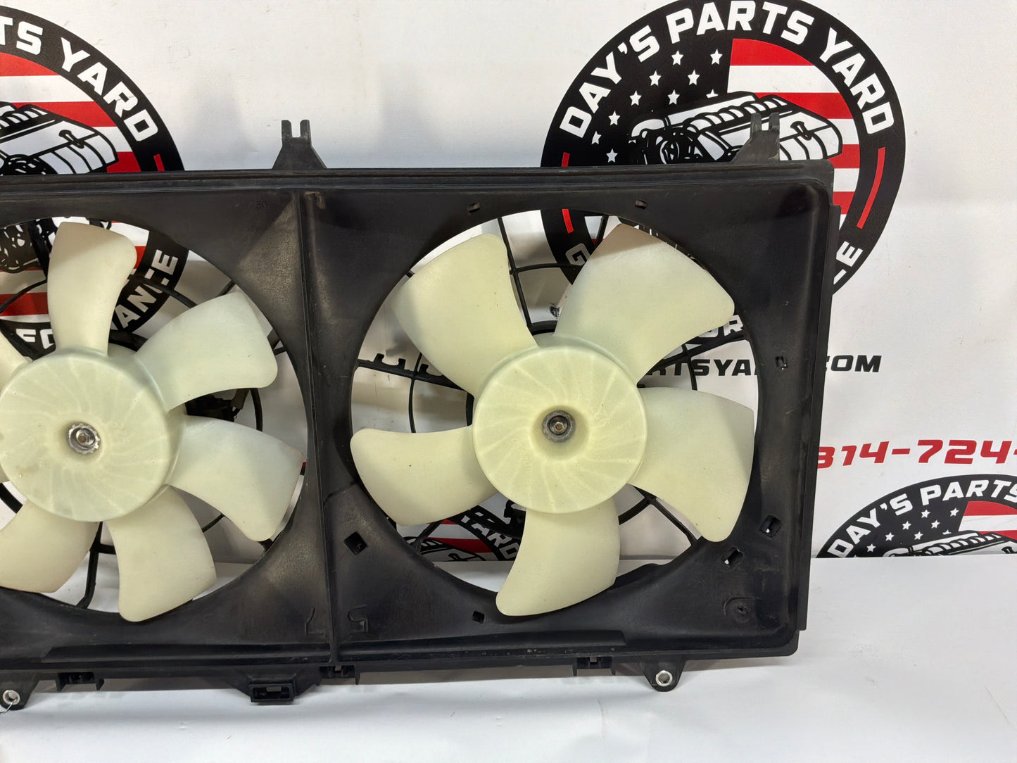 2013 Chevy Camaro ZL1 Dual Radiator Cooling Fans Assembly OEM