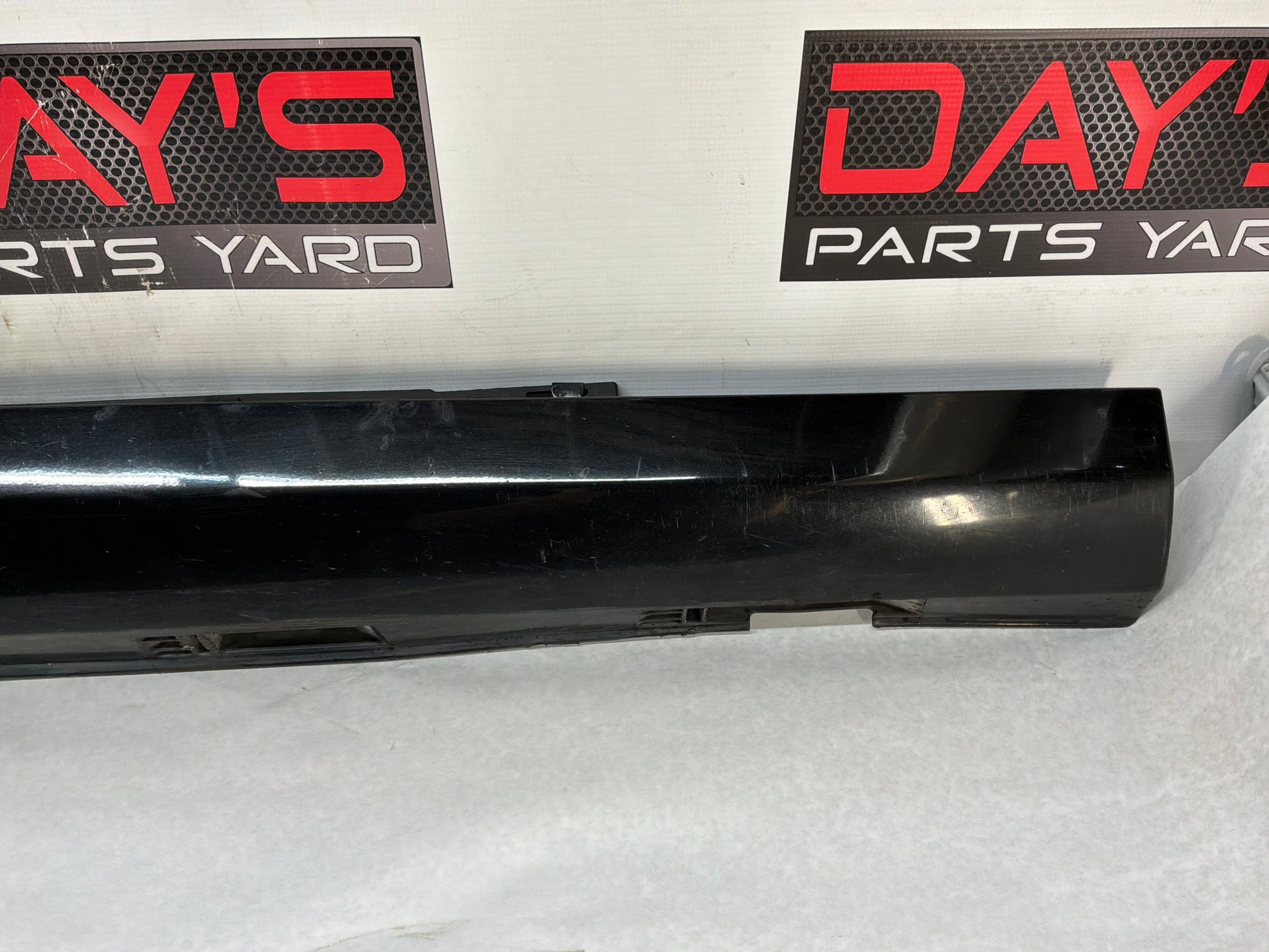 2013 Chevy Caprice PPV RH Passenger Rocker Molding Side Skirt Panel Trim Molding Black OEM - Day's Parts Yard