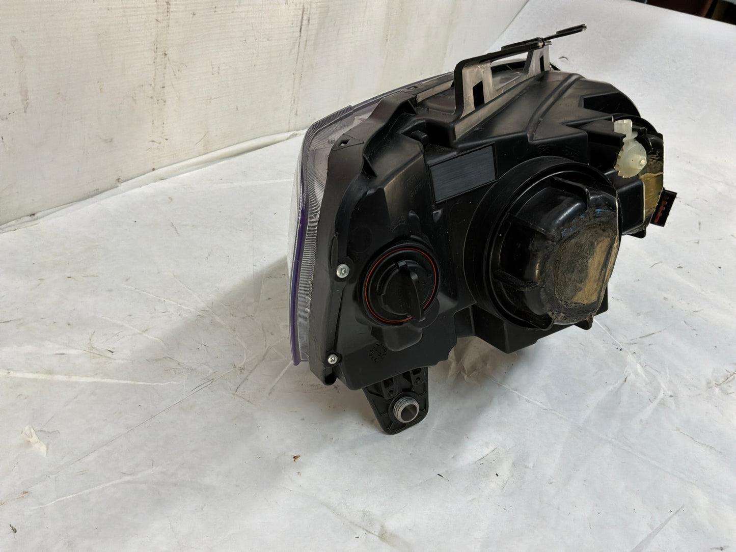 2008 Pontiac G8 Base LH Driver Headlights Head Light Lamps OEM