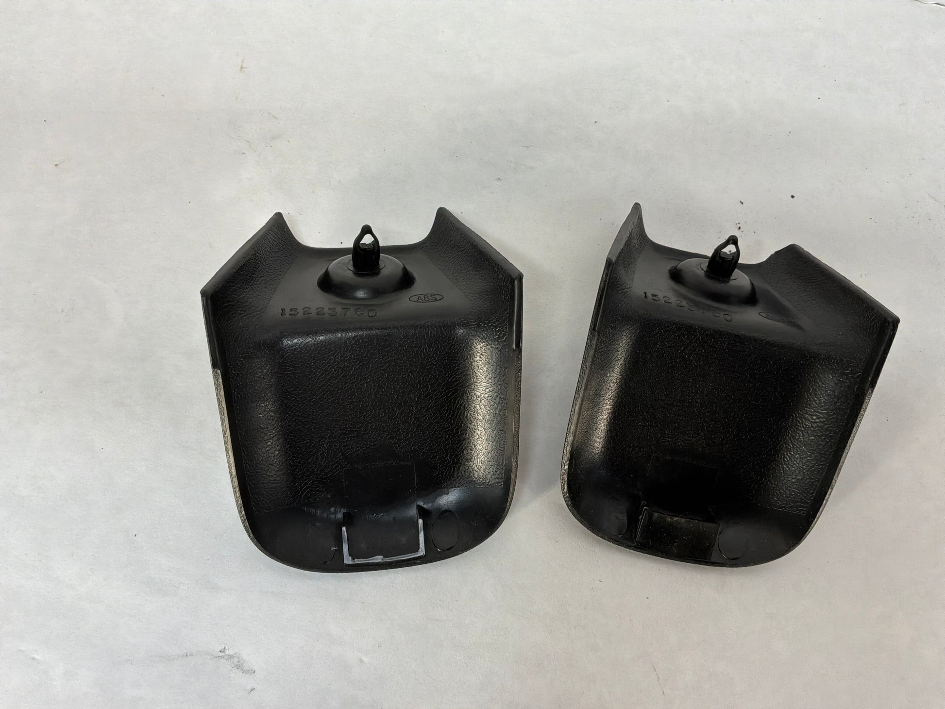 2005 Chevy C6 Corvette RH Passenger Seat Track Frame Finish Covers Trims OEM - Day's Parts Yard