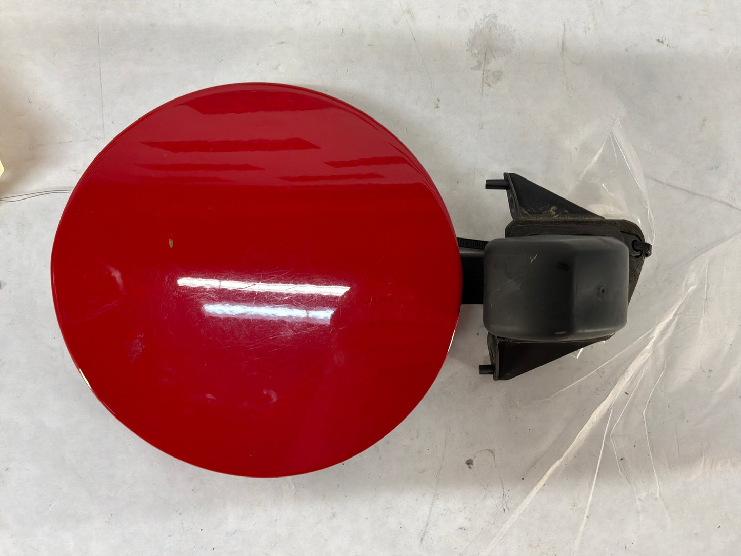 2015 Chevy SS Sedan Fuel Gas Door Cover Lid OEM