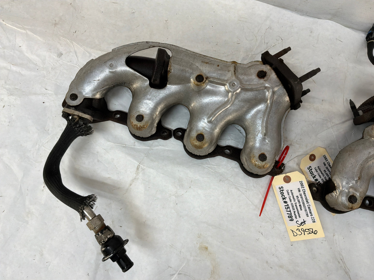 Exhaust manifold - Day's Parts Yard