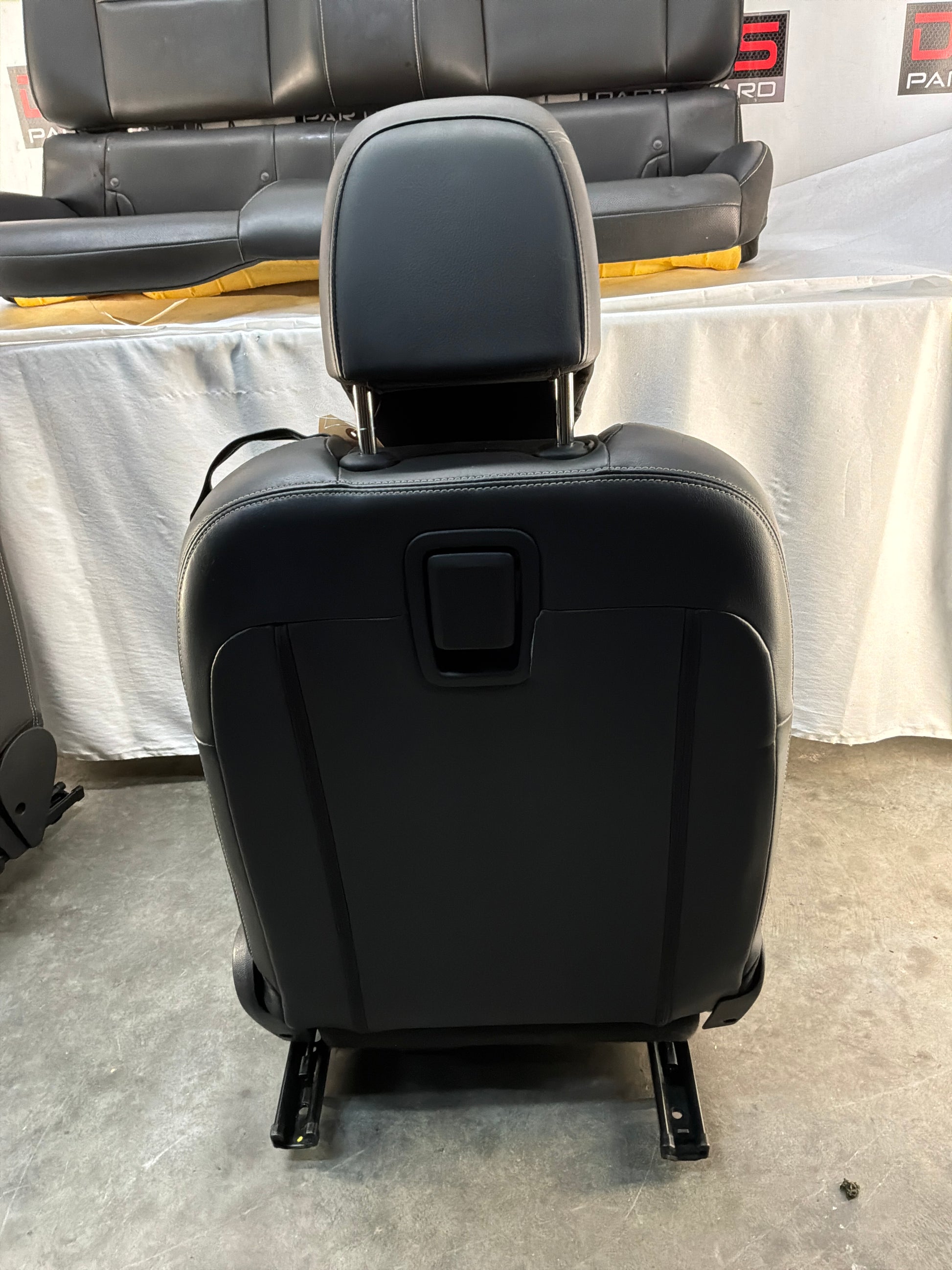 Seats fronts and rears - Day's Parts Yard