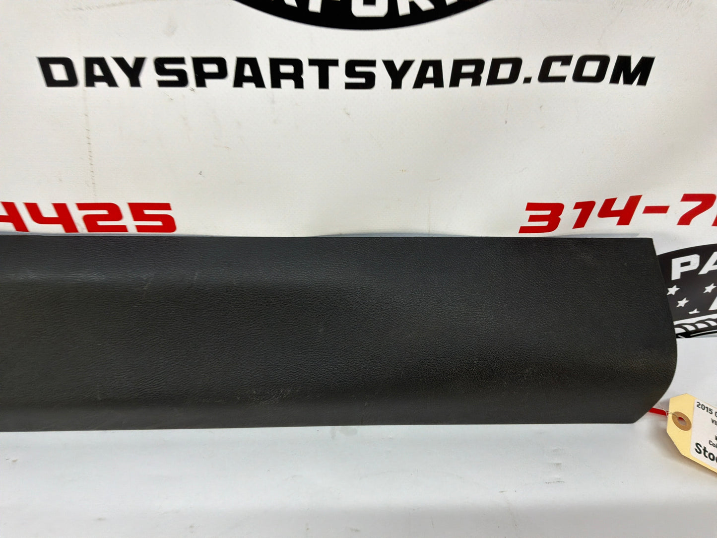 2015 Chevy Camaro SS 1LE RH Passenger Door Sill Scuff Carpet Retainer Plate OEM