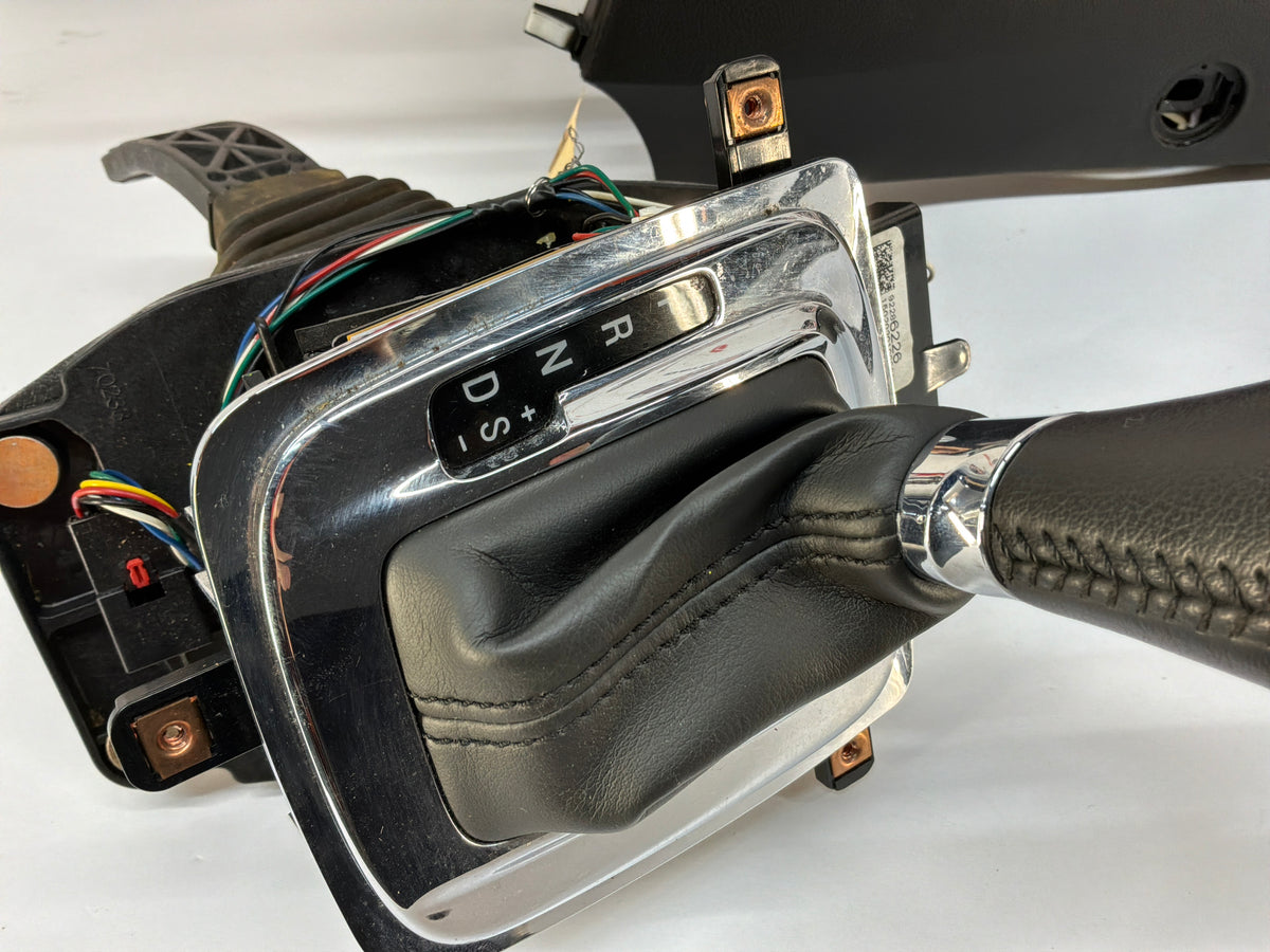 2016 Chevy SS Sedan Complete Center Console w/ Shifter OEM