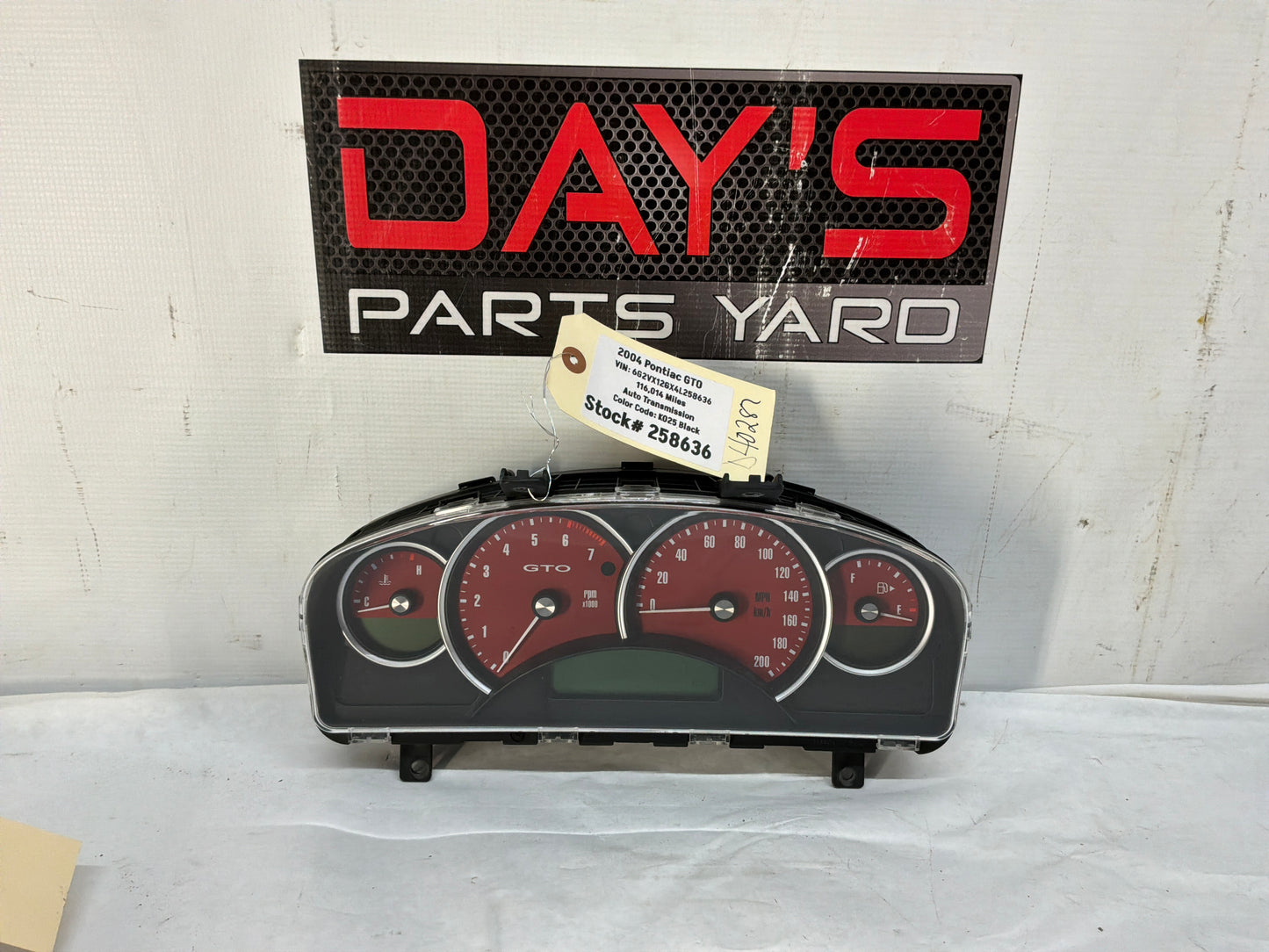 2004 Pontiac GTO Red Instrument Gauge Cluster Speedometer OEM