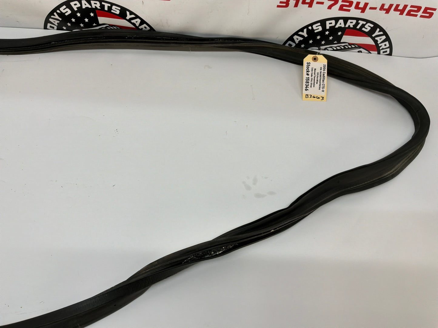 2006 Cadillac CTS-V Trunk Deck Lid Weather Strip Rubber Seal OEM