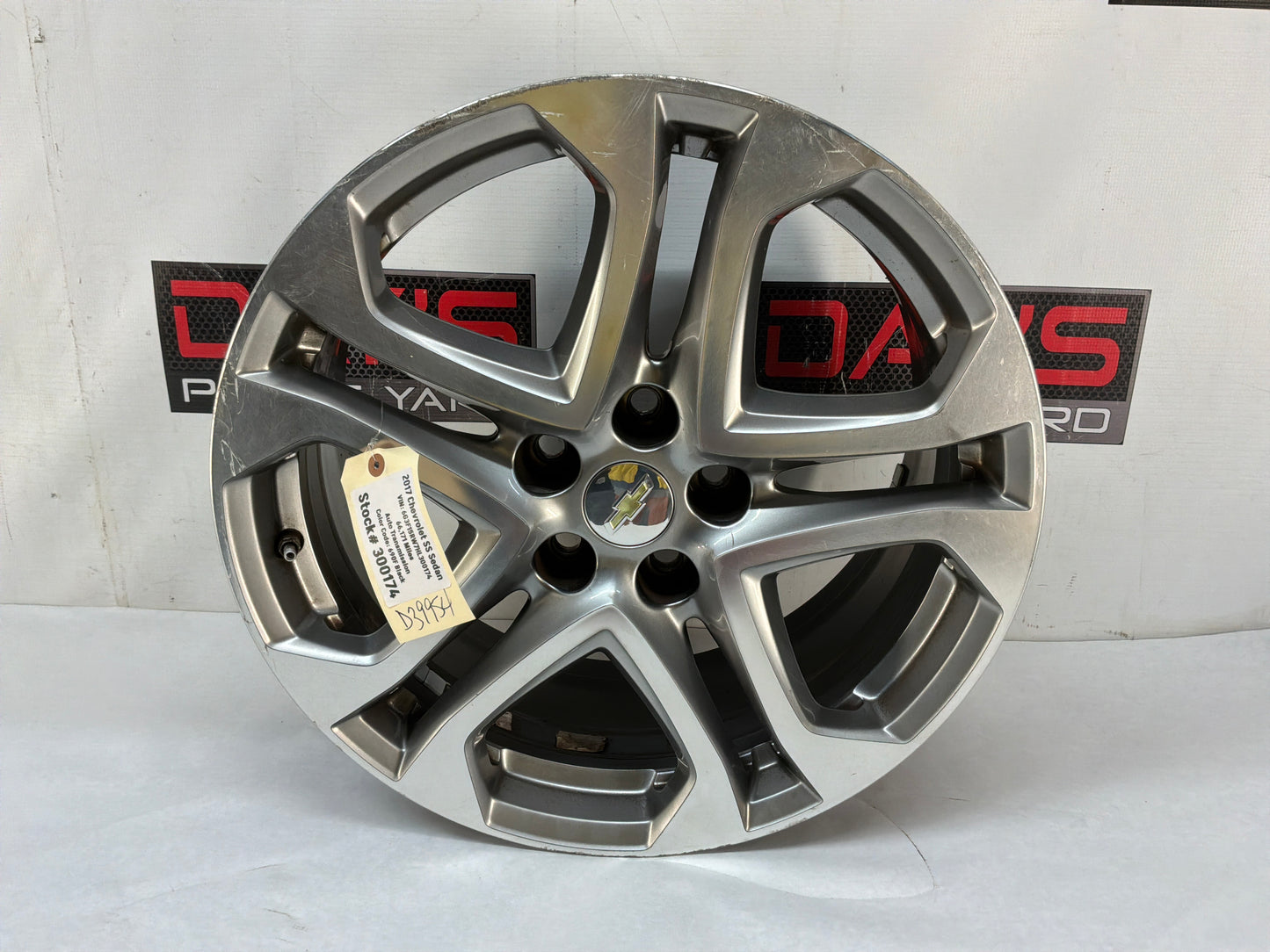 2017 Chevy SS Sedan Factory OEM Front Wheel 19x8.5 OEM