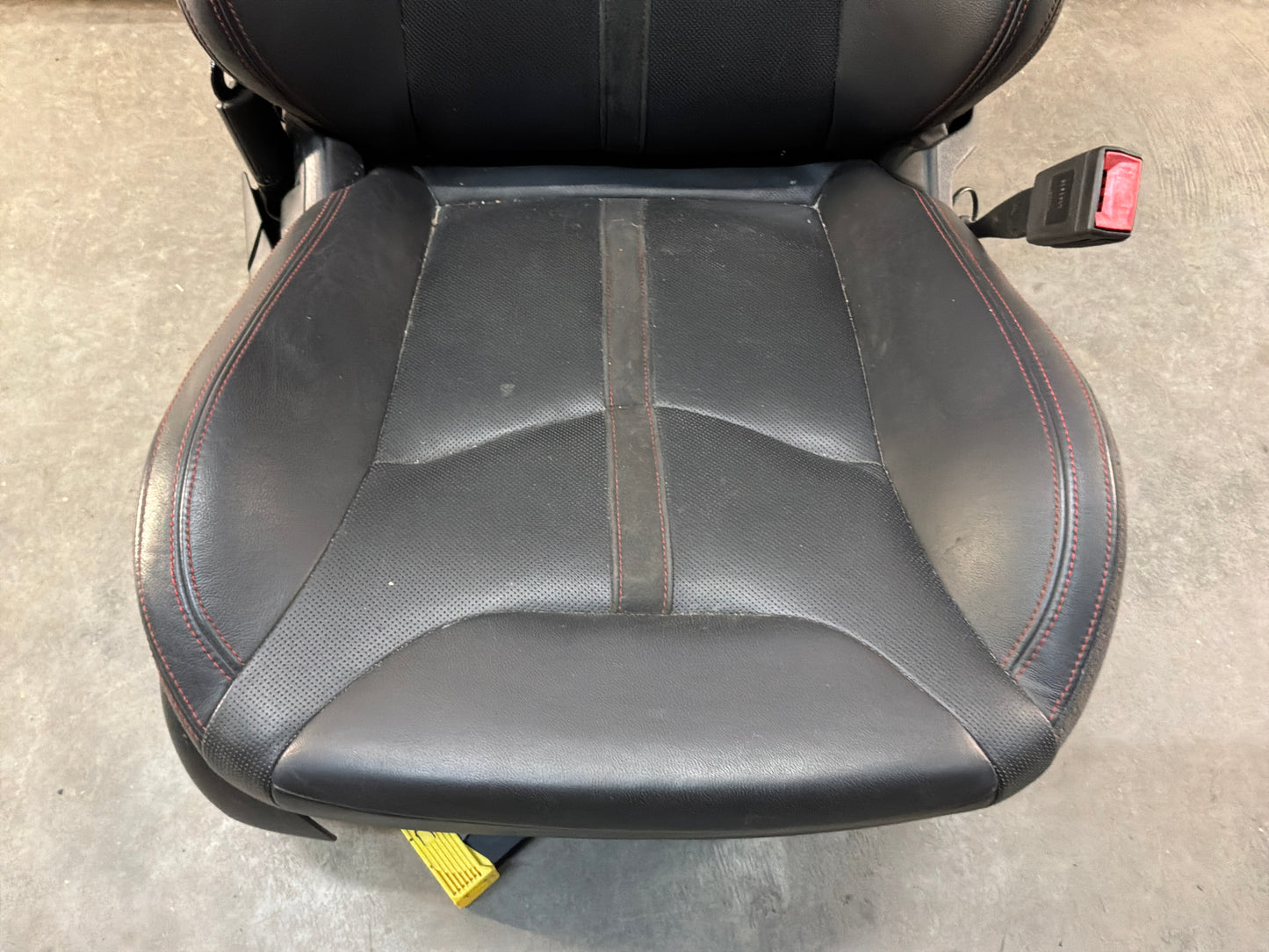 2017 Chevy SS Sedan RH Passenger Front Seat Black Leather Alcantara Suede OEM