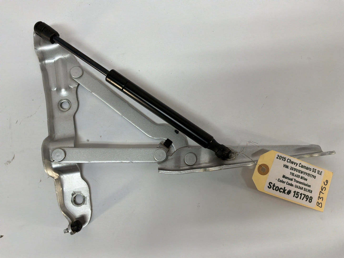 2015 Chevy Camaro SS 1LE Trunk hinges