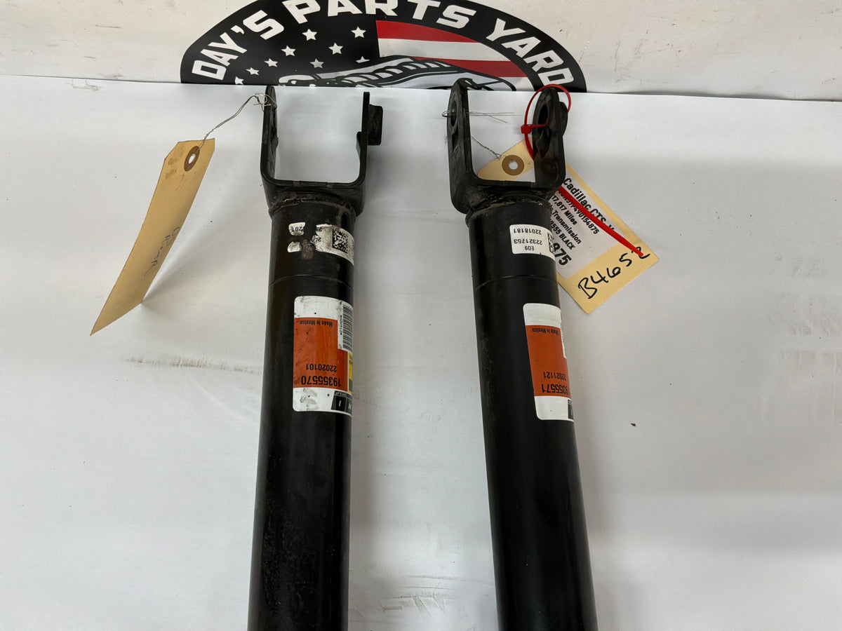 2009 Cadillac CTS-V RH & LH Rear Shock Absorber Assembly OEM