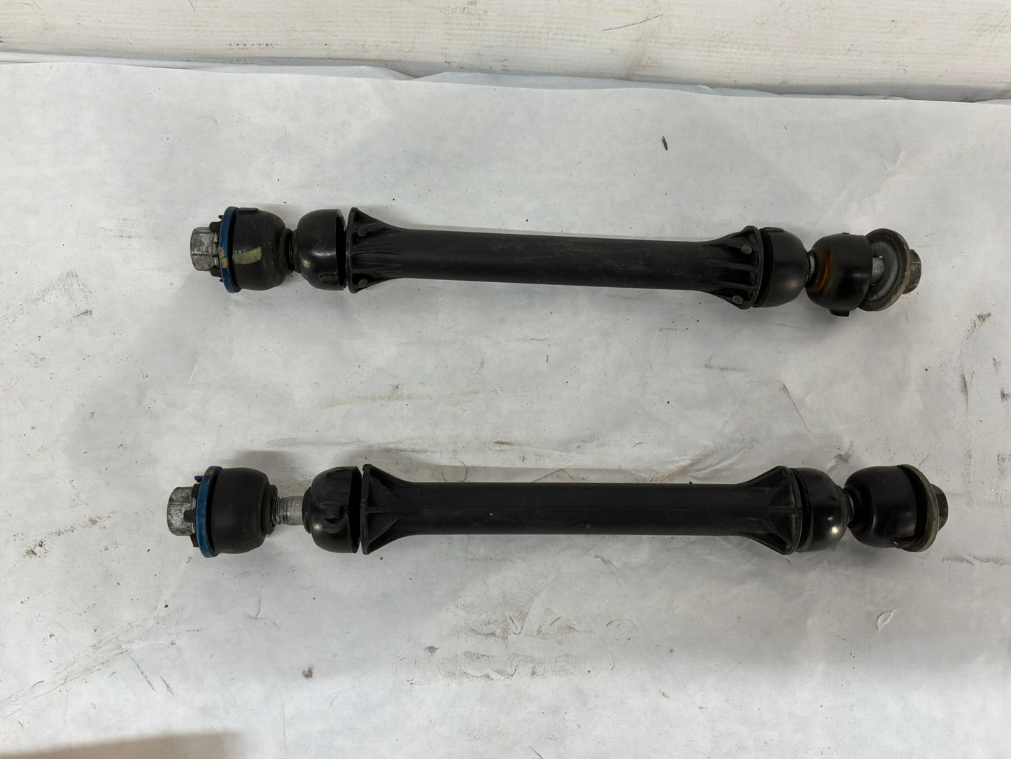 Rear sway bar links - Day's Parts Yard