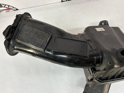 2008 Pontiac G8 Base Factory OEM Air Intake Box Cleaner Assembly